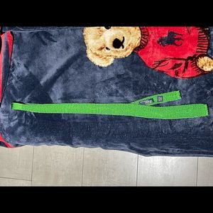 Ralph Lauren square tie.